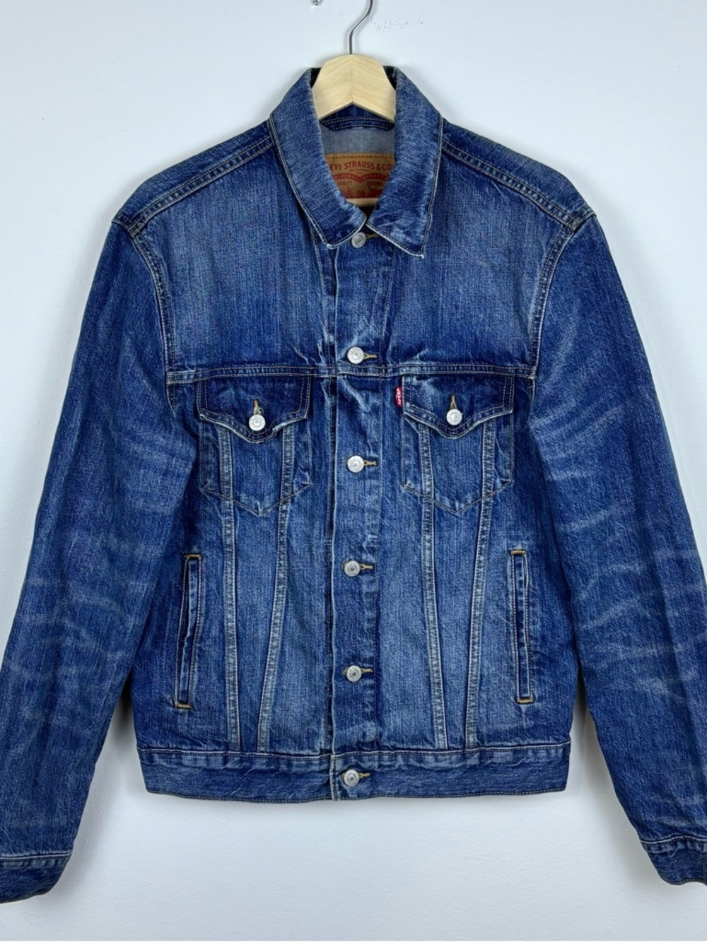 Levi’s Type 3 Blue Denim Jacket Homecomb Fading Size M